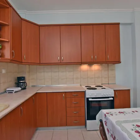 Lillian By Travel Pro Services - Halkidiki * Νέα Μουδανιά